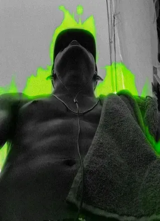 OnlyFans account  userlouback avatar 1