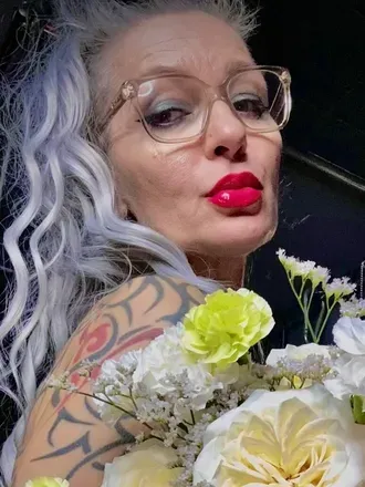 OnlyFans cuenta fefe_queen avatar 1