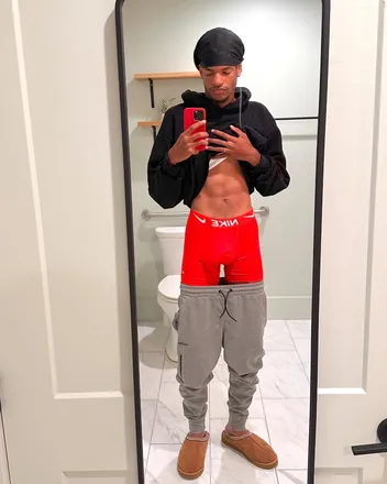 OnlyFans of playb0yb_1