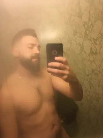 OnlyFans cuenta goodlookinxxx header 2