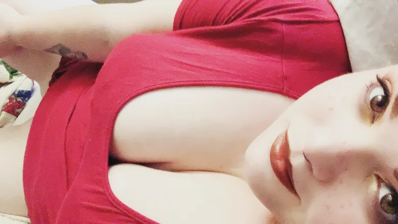 OnlyFans cuenta mollyragdolly header 2