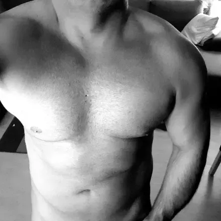 OnlyFans cuenta roberto_hakan avatar 1