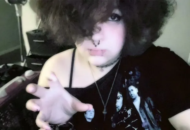 OnlyFans account  piercedb1mb0 previous_avatars_1 3