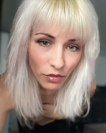 OnlyFans account  glowgirl1712 avatar 1