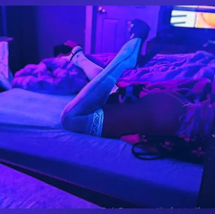 OnlyFans cuenta thefrostedfaux header 2