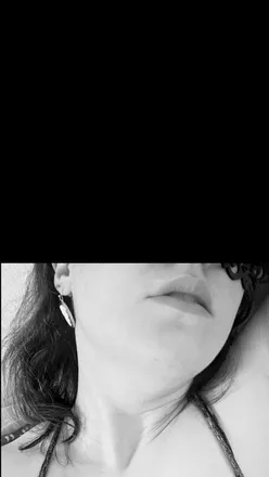 OnlyFans cuenta mzchevious header 2