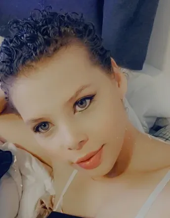 OnlyFans cuenta magicalpixiedust360 avatar 1