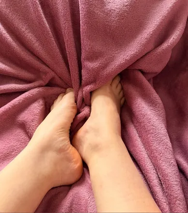 OnlyFans cuenta pammfeet header 2