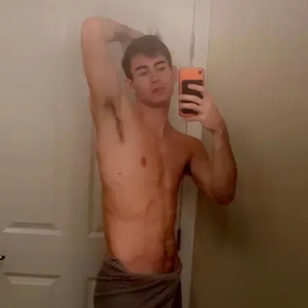 OnlyFans cuenta midwestgayboi69 avatar 1