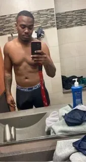 OnlyFans cuenta reddichadown avatar 1