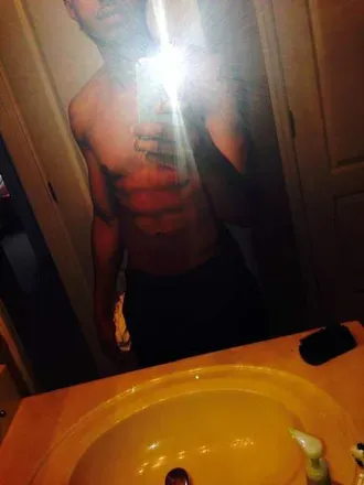 OnlyFans cuenta tjizzle90407 avatar 1