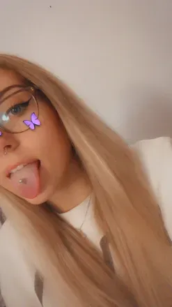 OnlyFans cuenta ryn_rose avatar 1
