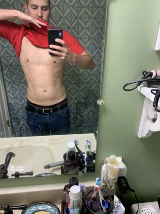 OnlyFans cuenta lilhotman header 2