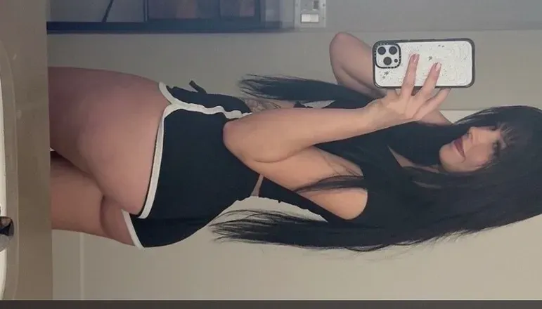 OnlyFans account  luvj3na header 2
