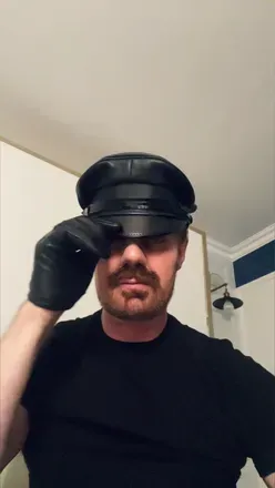 OnlyFans cuenta leathertroy avatar 1