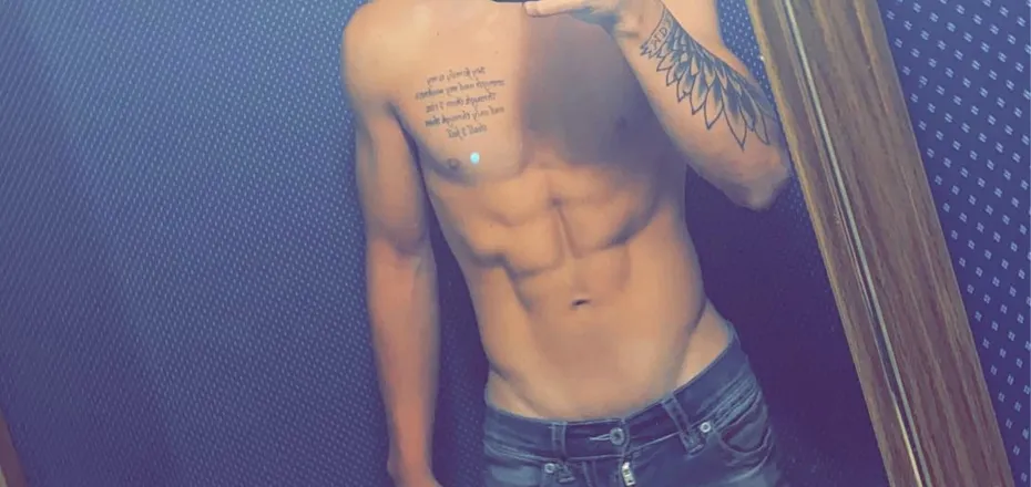 OnlyFans cuenta u162878813 header 2