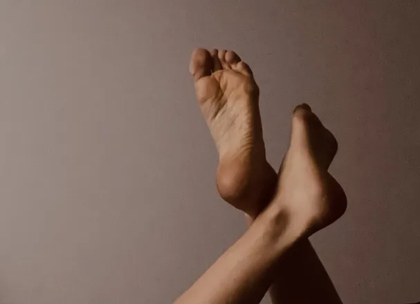 OnlyFans cuenta kimmmfeet header 2