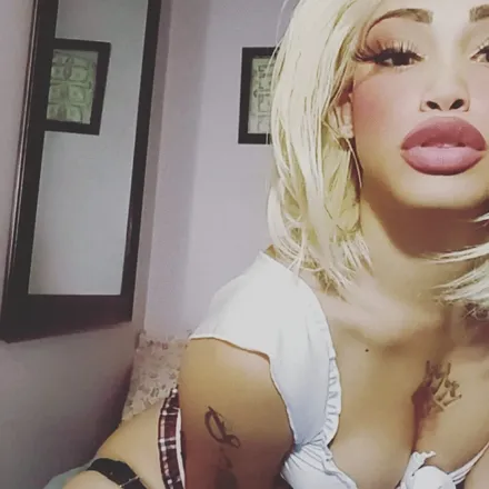 OnlyFans cuenta tscoco2020 header 2