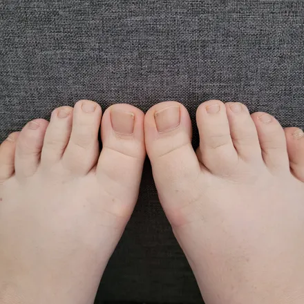 OnlyFans cuenta feetfetishfan header 2