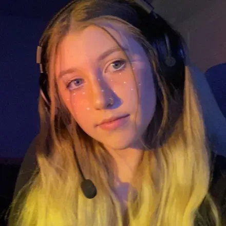 OnlyFans cuenta gamergirllux avatar 1