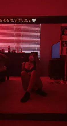 OnlyFans cuenta nicole1230 header 2