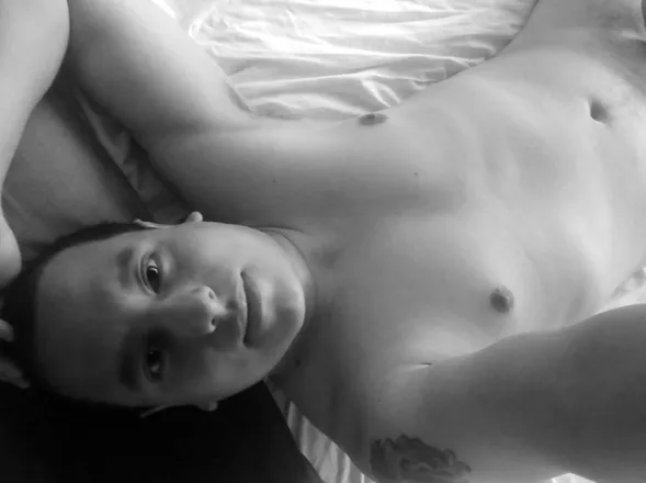 OnlyFans account  gian_7 header 2