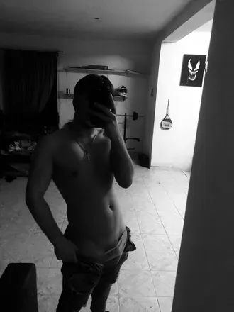 OnlyFans cuenta maxii12 avatar 1