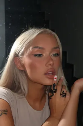 OnlyFans account  gwendolynceline avatar 1