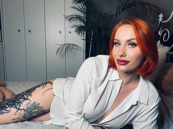 OnlyFans cuenta leeloo.garcia header 2