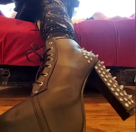 OnlyFans cuenta rockstarf33t avatar 1