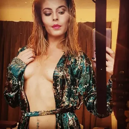 OnlyFans cuenta damselinthisdress avatar 1