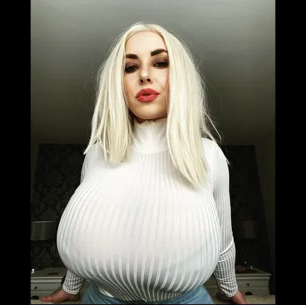 OnlyFans cuenta giantessa2020 avatar 1