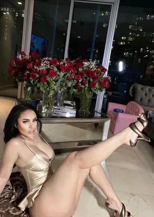 OnlyFans cuenta feetfetishprincess2000 avatar 1