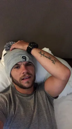 OnlyFans cuenta billspage header 2