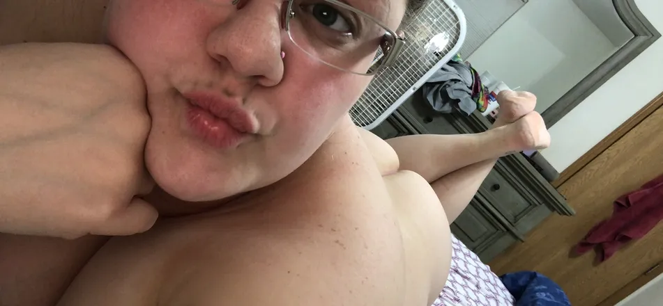 OnlyFans account  randi95 header 2