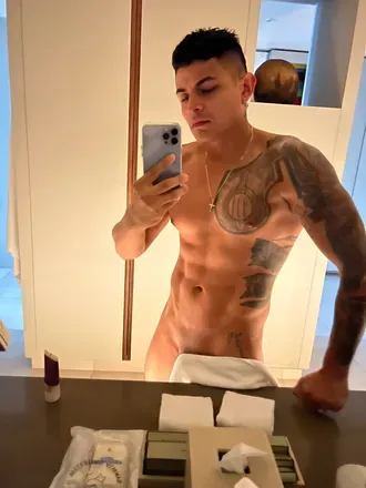 OnlyFans cuenta traviz03 header 2