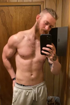 OnlyFans account  travis25 header 2