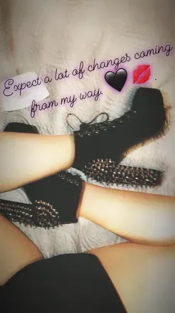 OnlyFans cuenta pebblerebel header 2