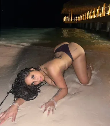 OnlyFans cuenta nikkimichelle header 2
