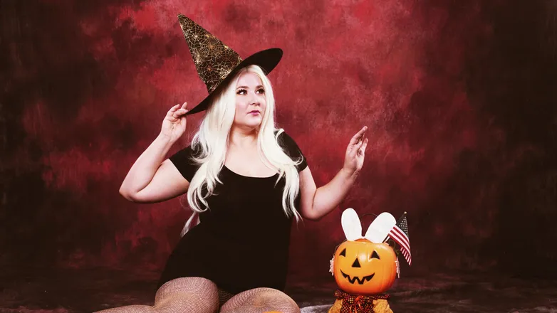 OnlyFans account  kellydanielle header 2