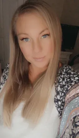OnlyFans cuenta xogirl_next_doorxo avatar 1