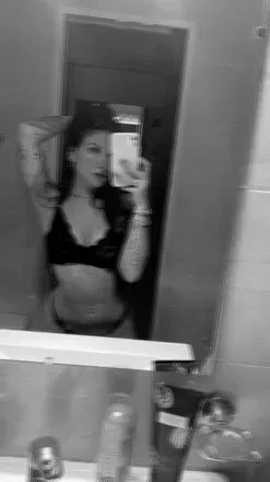 OnlyFans cuenta beluusbel avatar 1