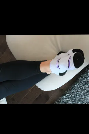 OnlyFans account  kellysshyfeet header 2
