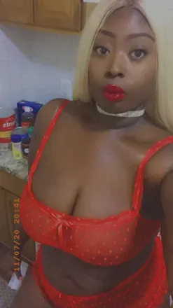 OnlyFans account  chynablack420 avatar 1