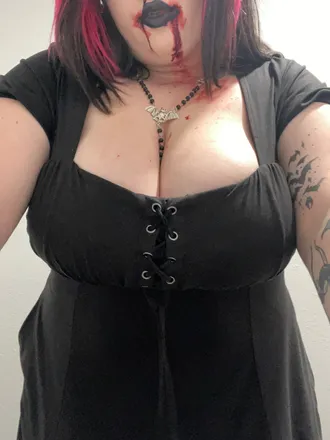OnlyFans cuenta bigtittygothgirl89 header 2