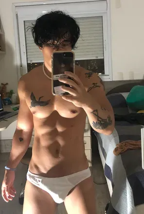 OnlyFans cuenta ren.renboy avatar 1