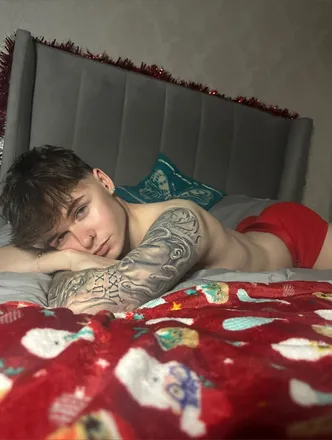 OnlyFans cuenta isaac112 header 2