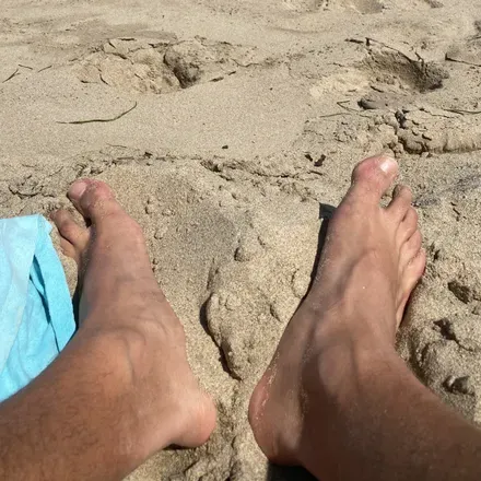 OnlyFans cuenta feetlover9.7 header 2