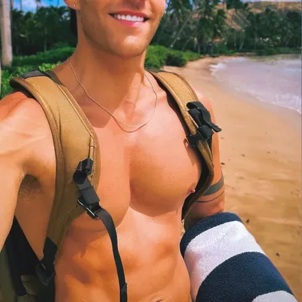 OnlyFans cuenta adventurousbronico avatar 1