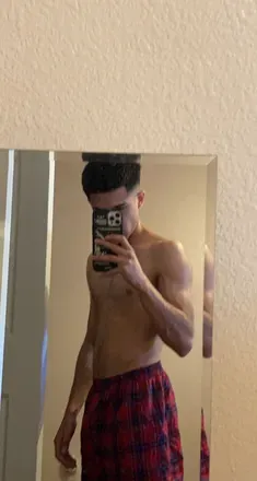 OnlyFans cuenta isaacjc214 avatar 1